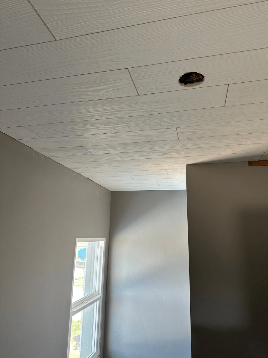 A Guide To A Diy Faux Wood Plank Ceiling How We Do 9758